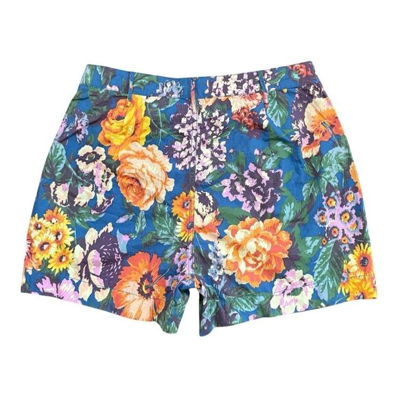 Urban Outfitter Multicolor Floral High-Waist Shorts Stylish Summer Fashion - Picture 2 of 5